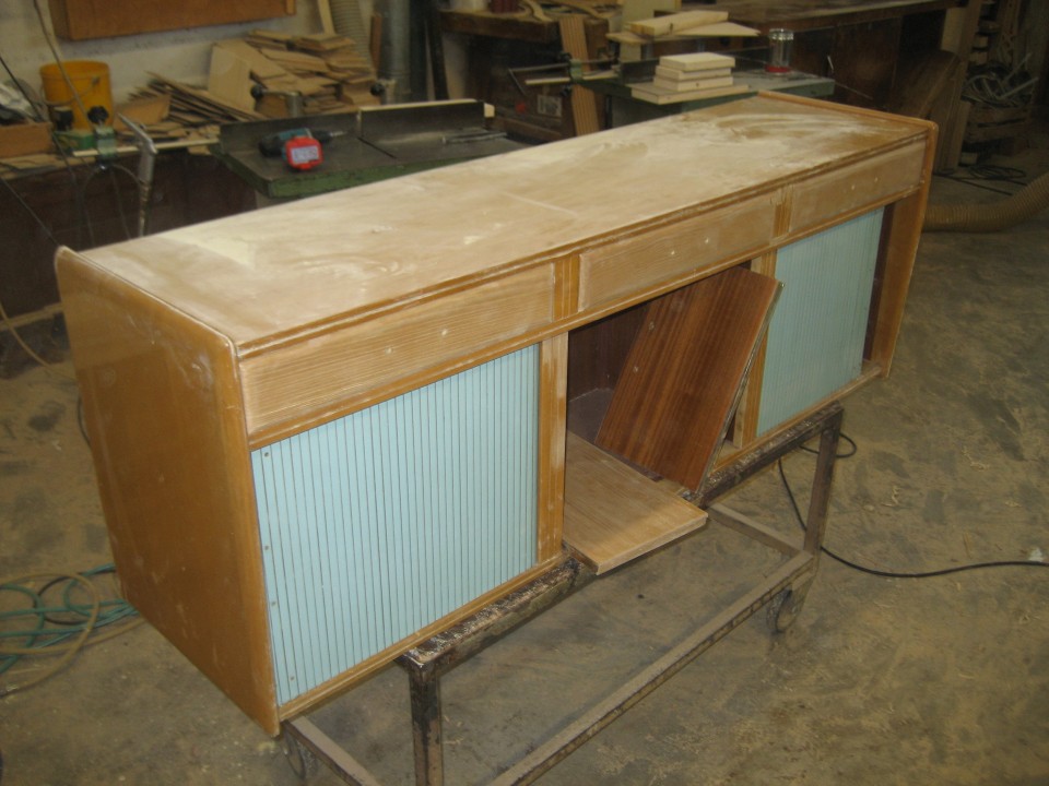 credenzina anni 70-03